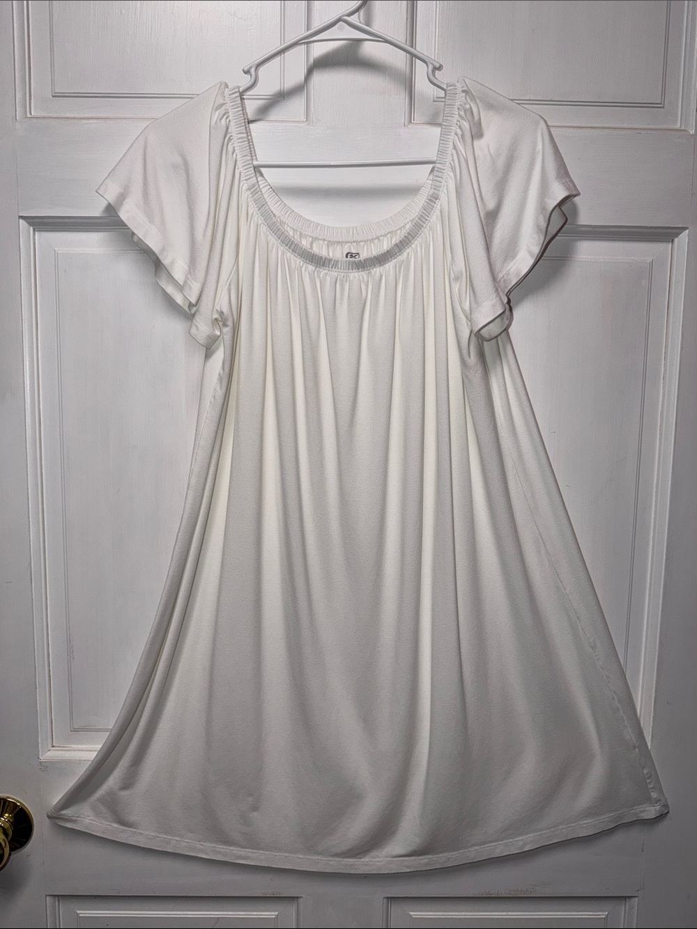 Quiet storm White Short Flutter Sleeve Chemise